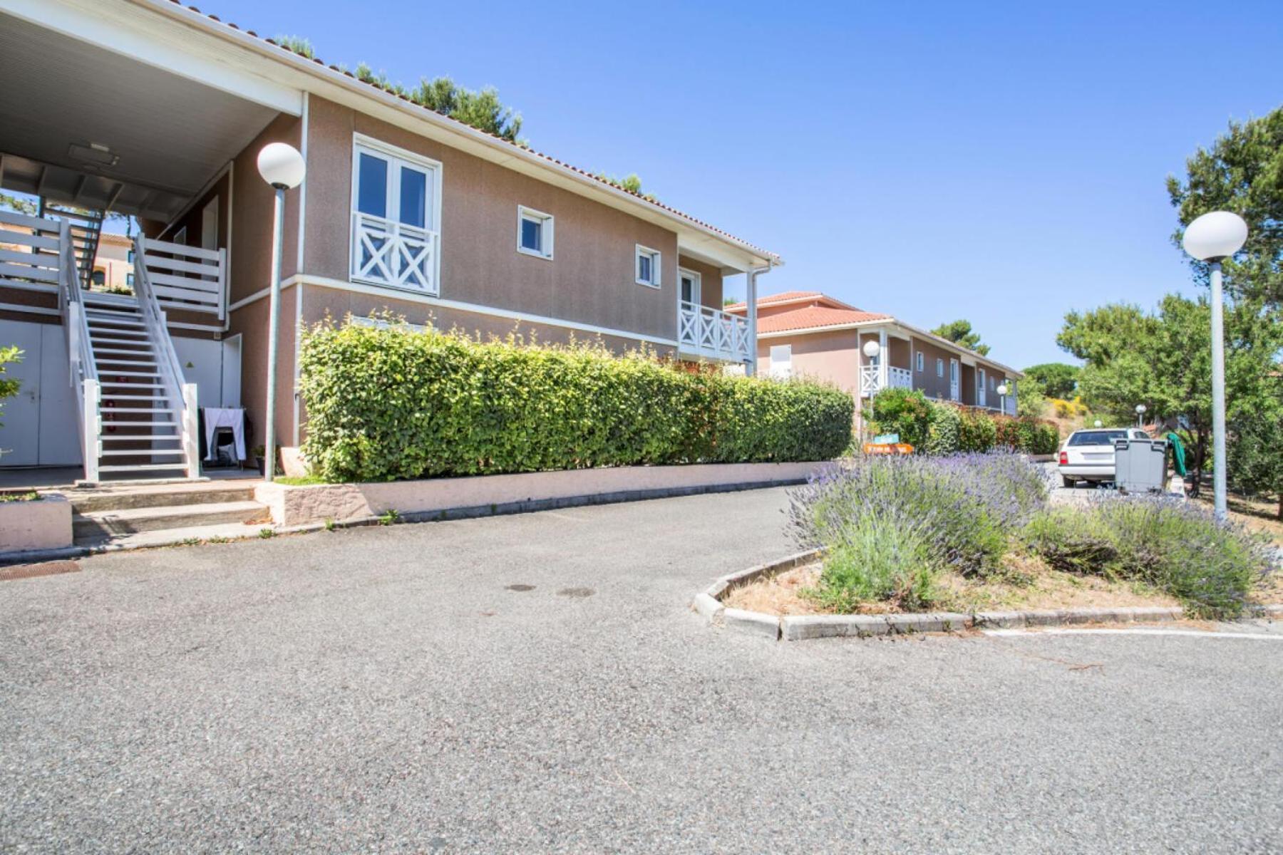 Residence Debussy - Maeva Home - Appartement 2 Pieces 4 Personnes - Selection Mae-9039 Carnoux-en-Provence ภายนอก รูปภาพ