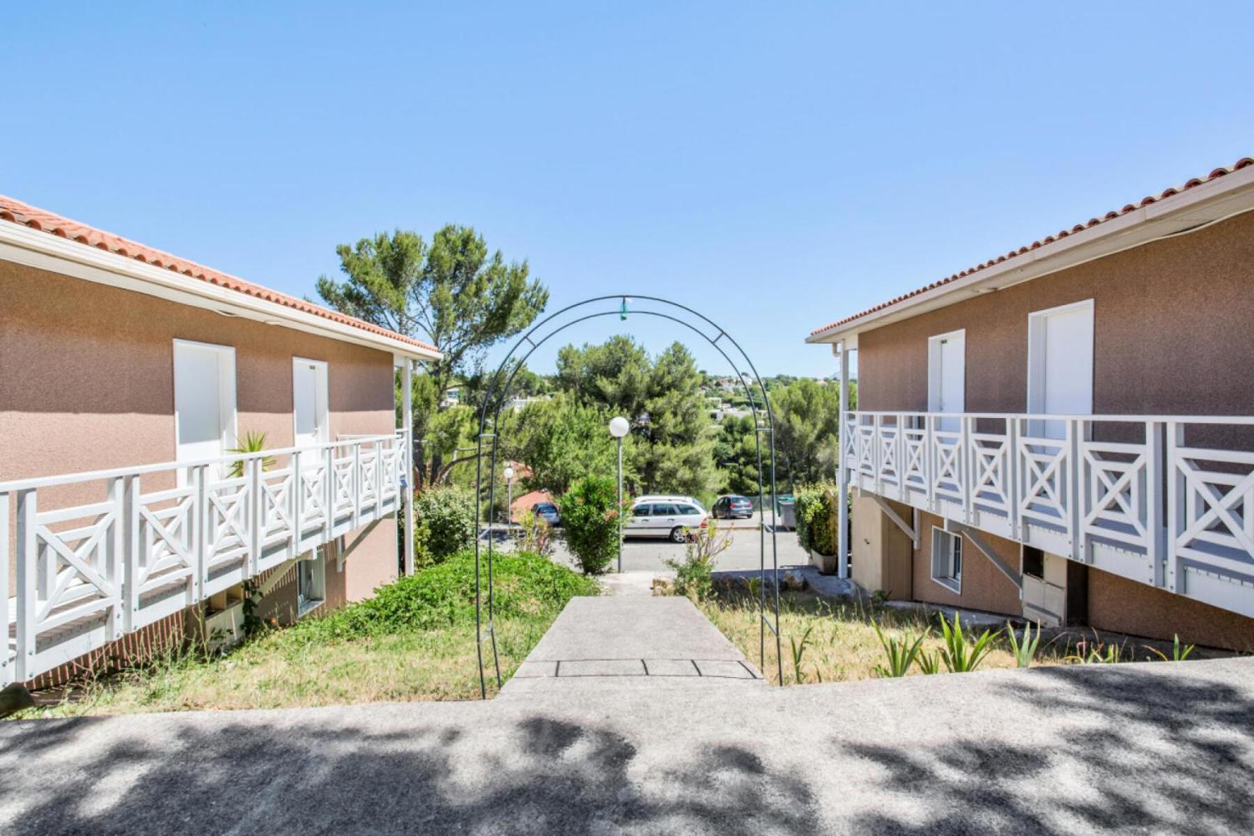Residence Debussy - Maeva Home - Appartement 2 Pieces 4 Personnes - Selection Mae-9039 Carnoux-en-Provence ภายนอก รูปภาพ